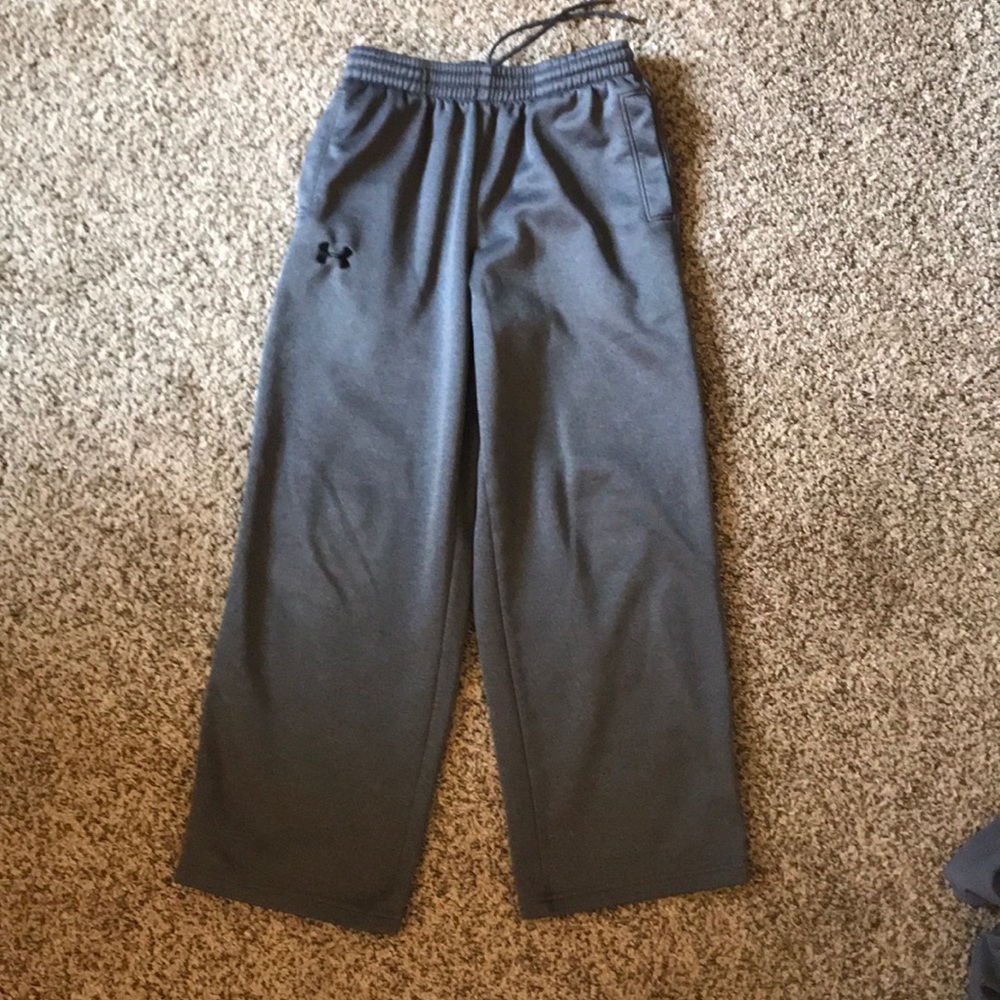 Boys Youth Medium UA sweatpants